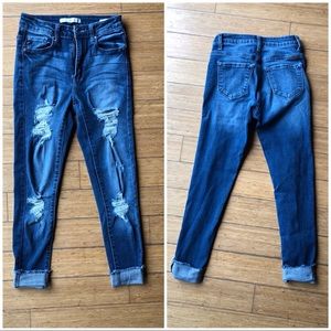 Kancan High waist medium wash distressed crop
